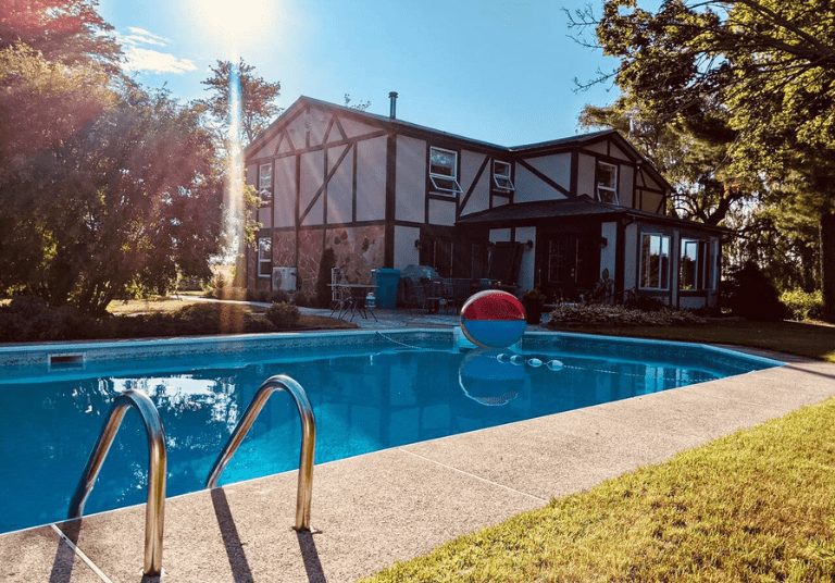 Le Mangeoir - Montérégie - piscine