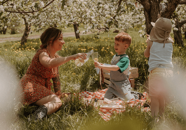 Copyright: Martine Racoon Mama, Jay Zack Eli