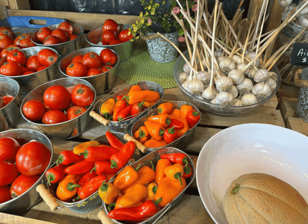 Tomates goûteuses et sauces du terroir