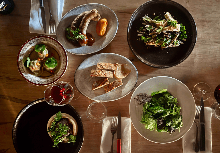 Où célébrer et bien manger pendant les Fêtes 11 adresses à découvrir - Espace Old Mill